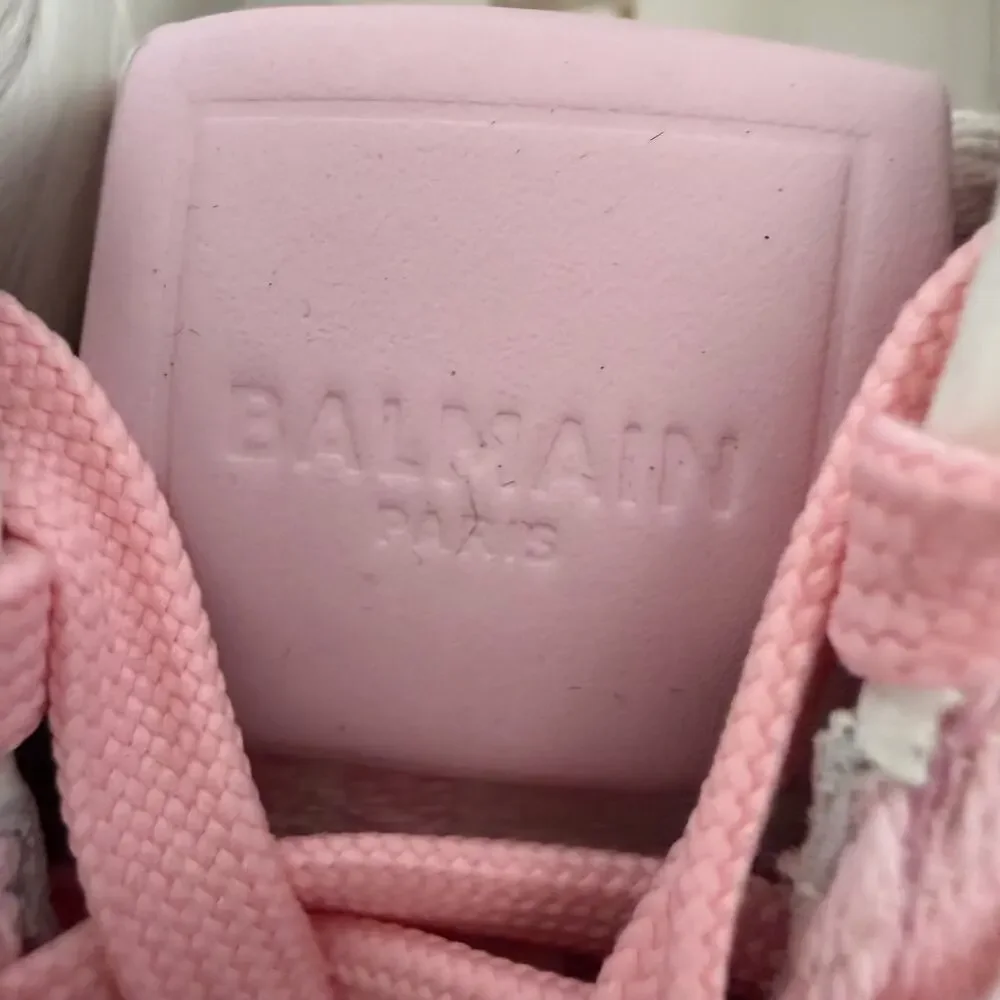 Balmain court monogram